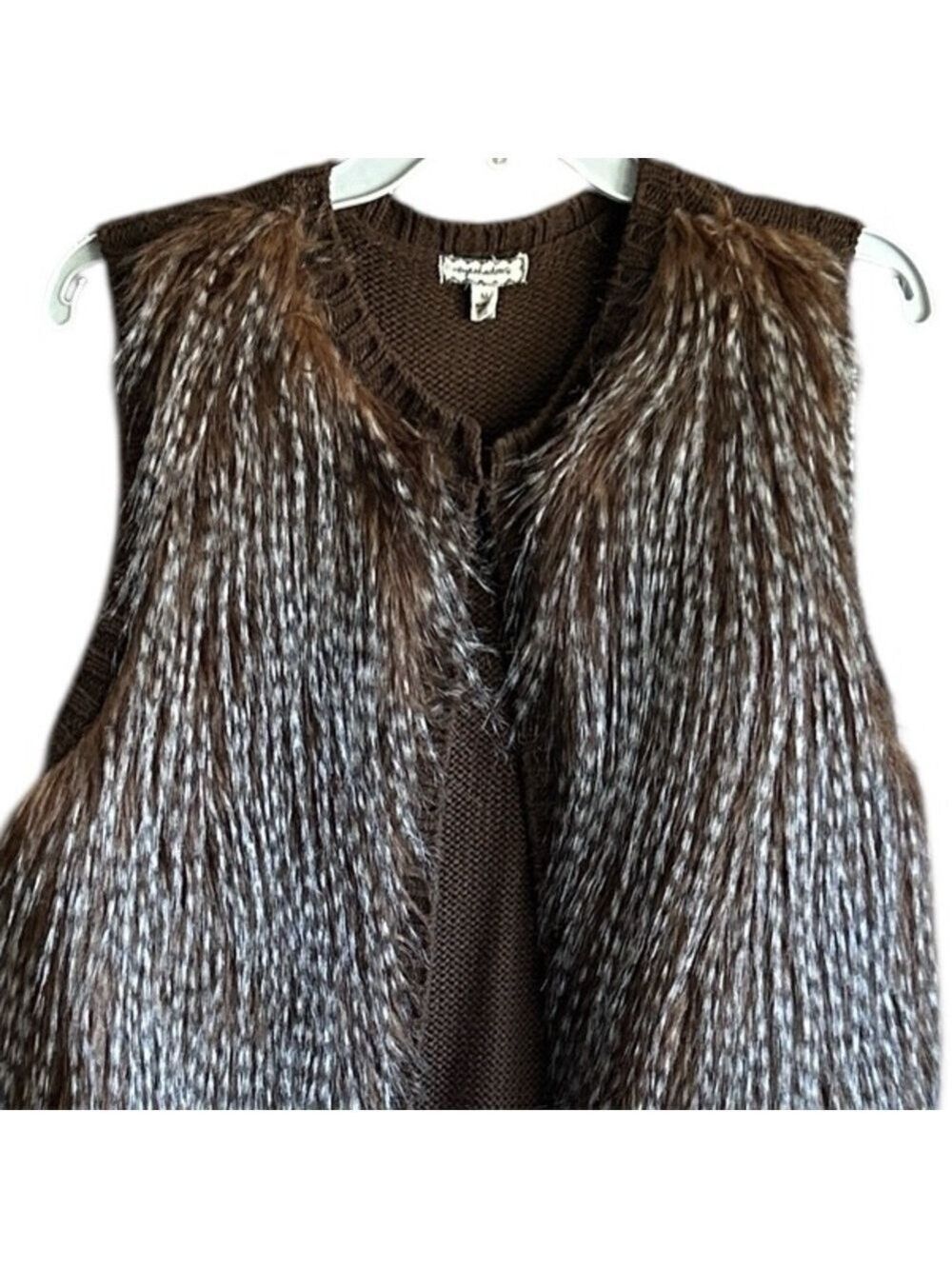 Eyeshadow Faux Fur Sweater Vest in Brown Size M - Picture 4 of 8